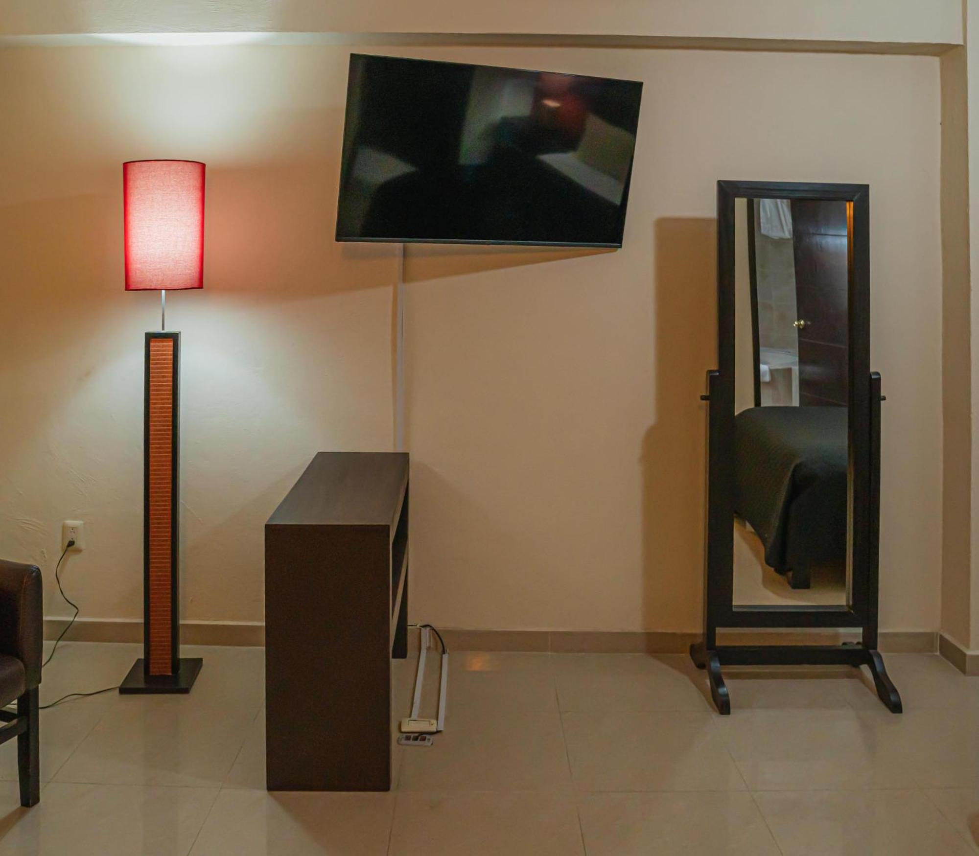 Hotel Zapotlan Ciudad Guzman Dış mekan fotoğraf