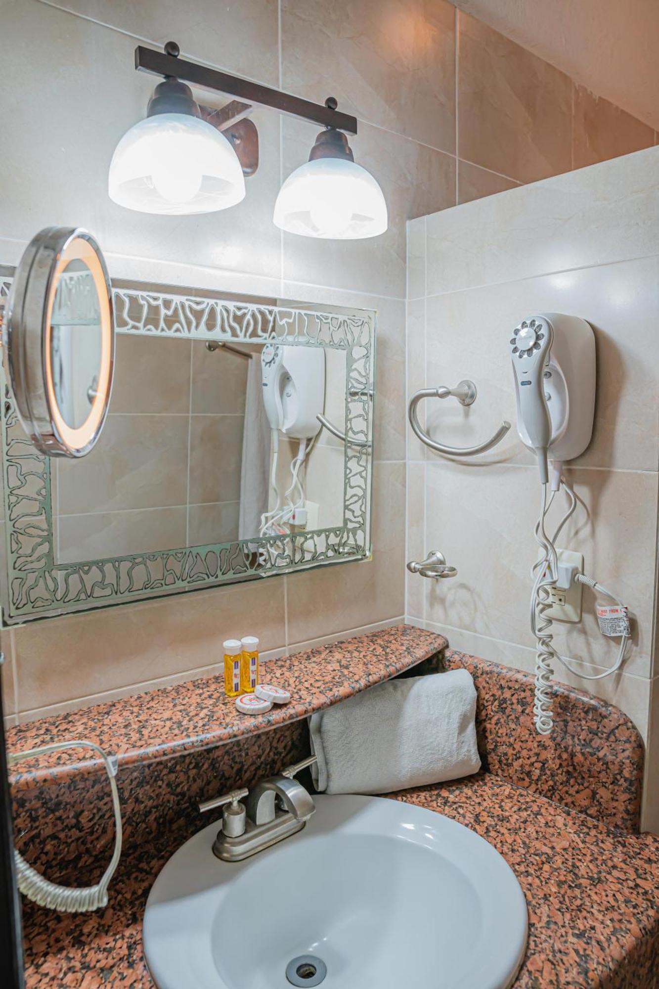 Hotel Zapotlan Ciudad Guzman Dış mekan fotoğraf