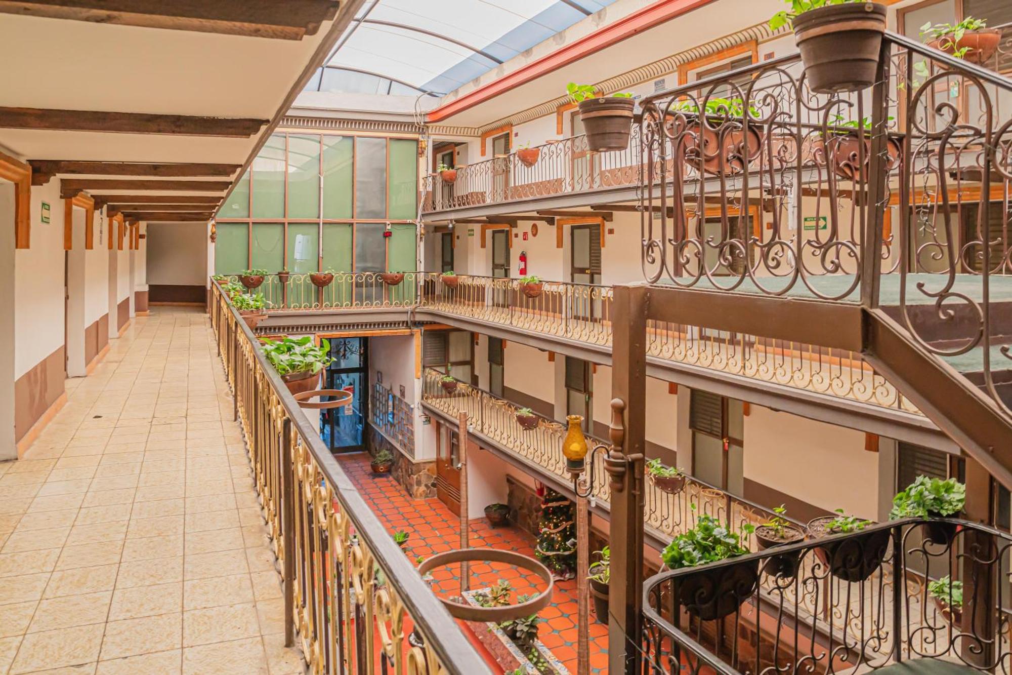 Hotel Zapotlan Ciudad Guzman Dış mekan fotoğraf
