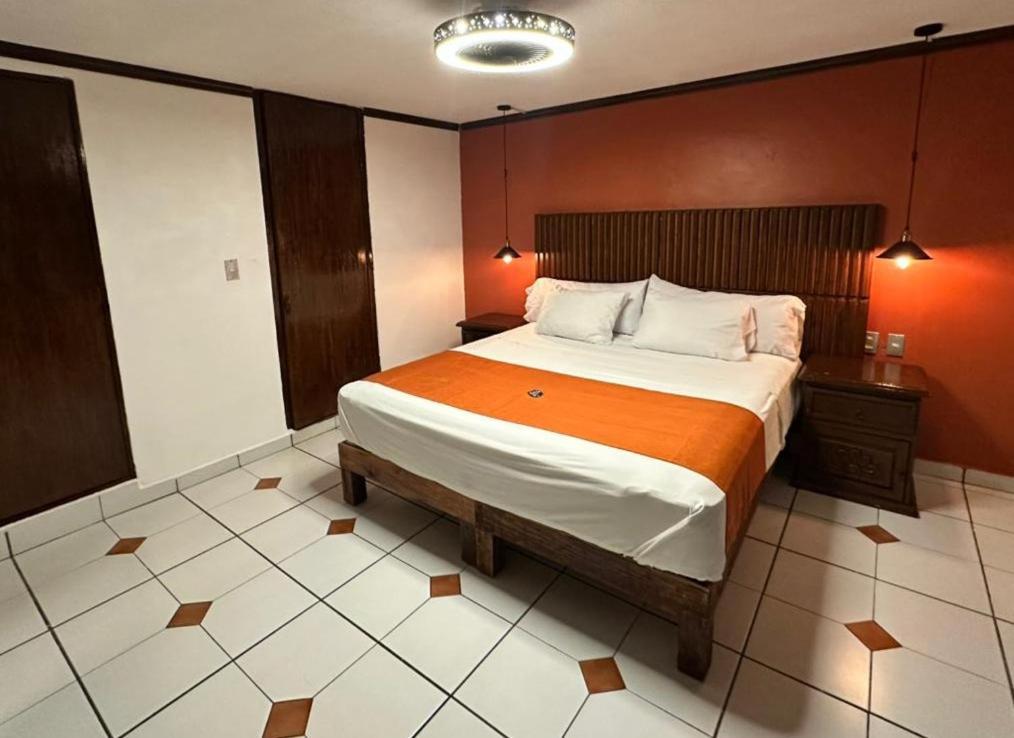 Hotel Zapotlan Ciudad Guzman Dış mekan fotoğraf